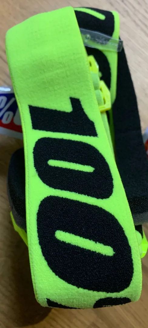 Maschera 100% ACCURI 2 Giallo Lente Trasparente