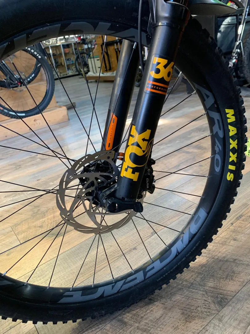 Santa Cruz Hightower 27,5 2019