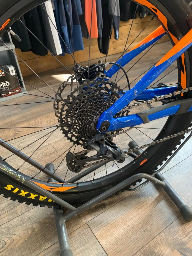Giant Trance E-Plus SX 0 pro 2019 Taglia M 27,5