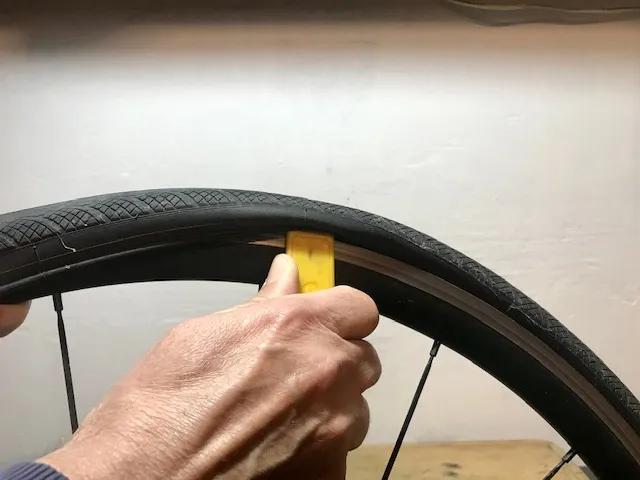 Sostituzione Pneomatico e/o Camera d'aria